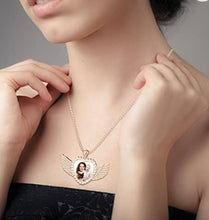 Load image into Gallery viewer, Custom Photo Necklaces
