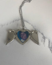 Load image into Gallery viewer, Custom Photo Necklaces
